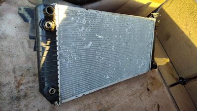 1994 Suburban 1500 Radiator 5.7L Auto Trans