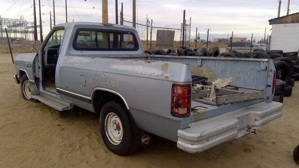 1989 Dodge Ram — vehicle photo 5