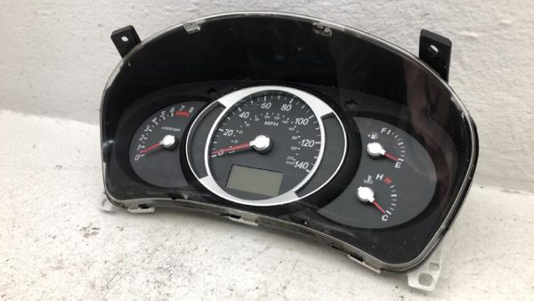 2005-2006 Hyundai Tucson Speedometer Cluster Instrument Gauges Panel Dash 2.7L — photo 5