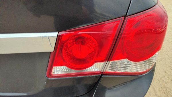 2011 Chevy Cruze Tail Light Assembly RH Passenger Right Inner Brake Lamp OEM — photo 3