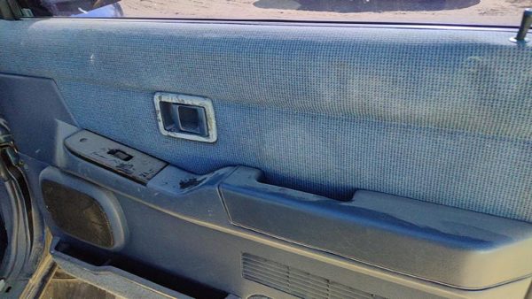 95 Nissan Pathfinder Passenger Right Front Inside Door Trim Panel Only Oem Blue — photo 3