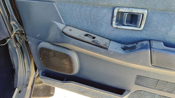 95 Nissan Pathfinder Passenger Right Front Inside Door Trim Panel Only Oem Blue — photo 6