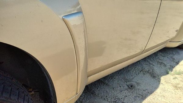 06 07 Chevy Hhr Passenger Right Rear Moulding From Door Back Trim Strip Gold 15U — photo 3