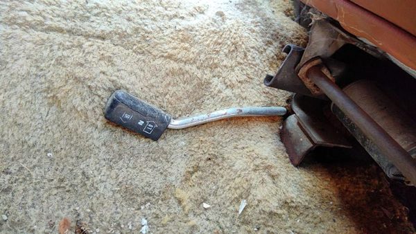 84 Jeep Grand Wagoneer 4X4 Shifter Lever Assembly With Linkage 4Wd T Case Shift — photo 1