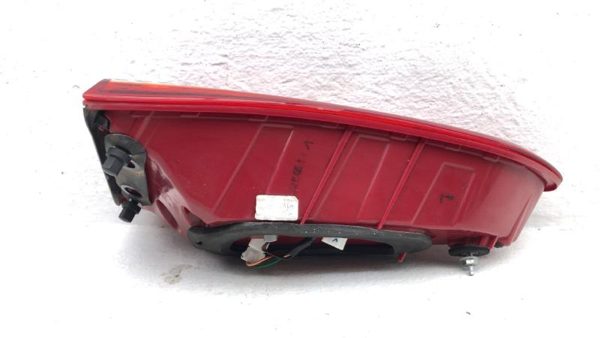 16-18 Tucson Driver Left Tail Light Brake Lamp Rear Inner Led Gate Mounted — photo 6
