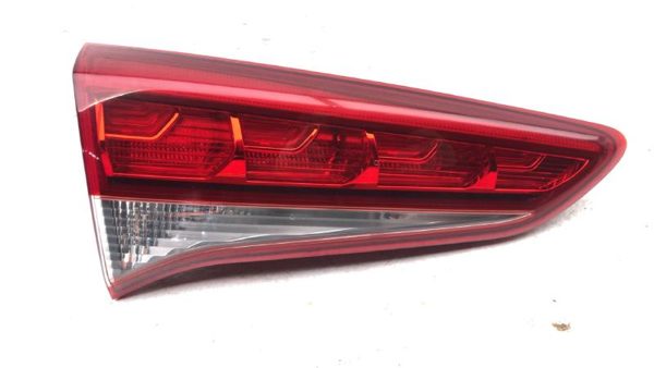 16-18 Tucson Driver Left Tail Light Brake Lamp Rear Inner Led Gate Mounted — photo 1