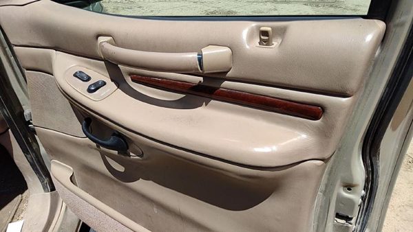 98 99 Navigator Passenger Right Front Inside Door Trim Panel Wth Switches Tan Kx — photo 2