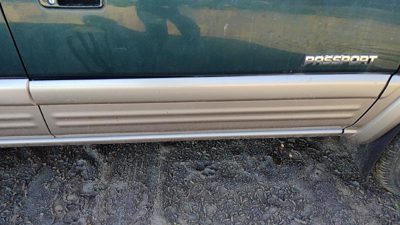 2000-2002 Honda Passport Passenger Right Front Moulding From Door Oem Trim Strip