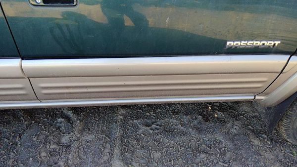 2000-2002 Honda Passport Passenger Right Front Moulding From Door Oem Trim Strip — photo 1