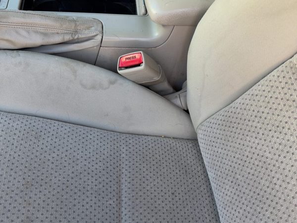06-09 Legacy Outback Driver Left Front Seat Belt Buckle Receiver Oem Taupe Tau — photo 3