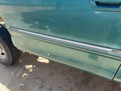97-98 F150 Driver Left Front Moulding From Door Oem Trim Strip Pacific Green Ps