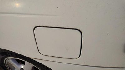 2000-2006 Nissan Sentra Fuel Tank Door With Hinge Gas Lid Oem Filler White Qm1
