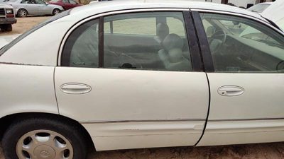 2000 Buick Park Avenue Rear Door RH White 78U Hail