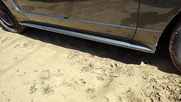 2003 Ford Mustang Rocker Moulding RH Passenger Right Lower Panel Side Skirt OEM — photo 1