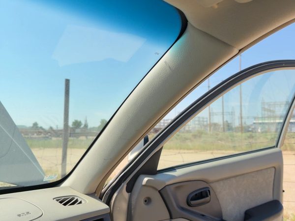 01-06 Elantra Passenger Right A Pillar Trim Windshield Post Panel Oem Gray Ze — photo 3