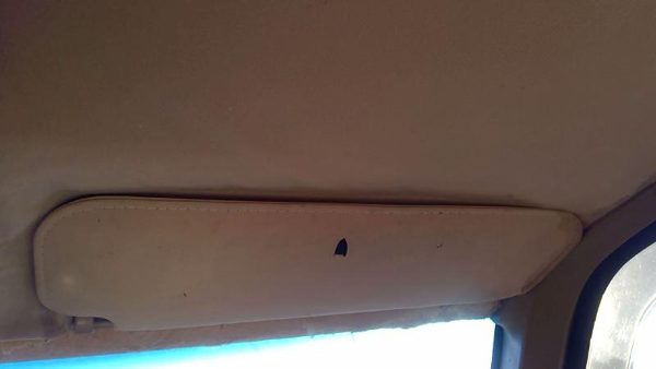 1985-1997 Chevy Astro Passenger Right Sun Visor Oem Tan — photo 1