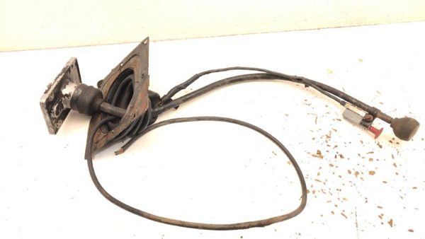 1987 International S1700 S Series Floor Shifter Spicer 4054D Manual Transmission — photo 7
