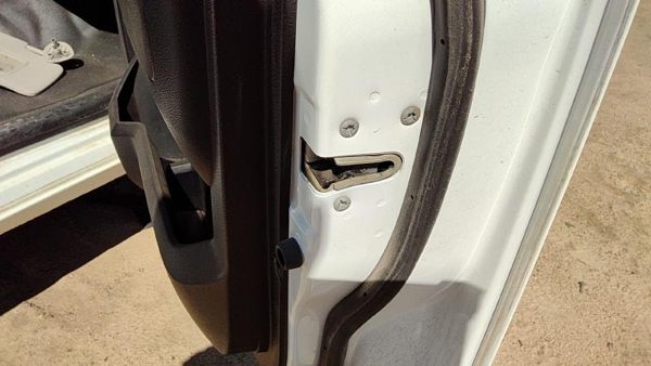 2013-2023 Dodge Ram 1500 Passenger Right Front Door Latch With Rods/Cables Oem — photo 6
