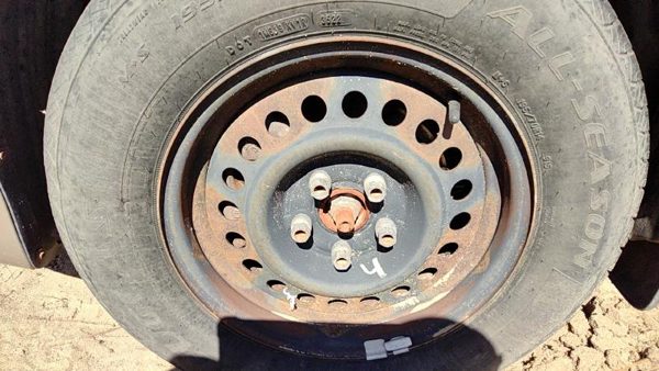 2003 Chevrolet Cavalier Wheel Chevy — photo 1