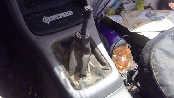 1998 Civic Floor Shifter Lever Assembly Shift Unit 5 Speed Manual Transmission — photo 4