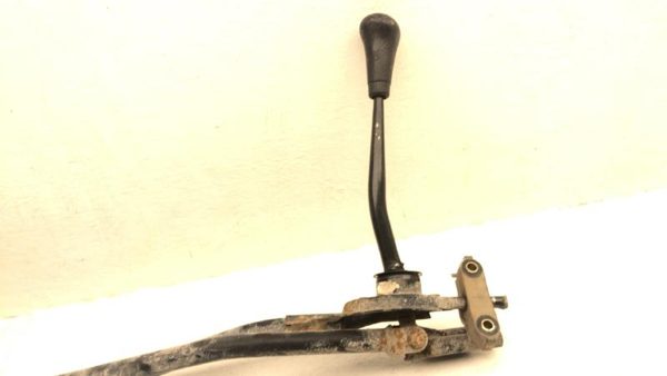 1998 Civic Floor Shifter Lever Assembly Shift Unit 5 Speed Manual Transmission — photo 10