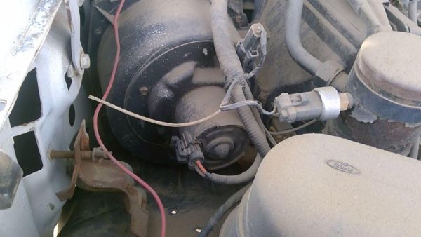 1996 Ford F450 Blower Motor — photo 4