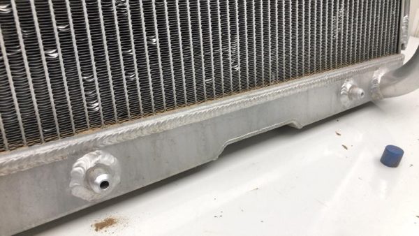 1970-1973 Nissan 240Z Aluminum Radiator Aftermarket 2.4L L24 4Sp Mt 21400E4101 — photo 5