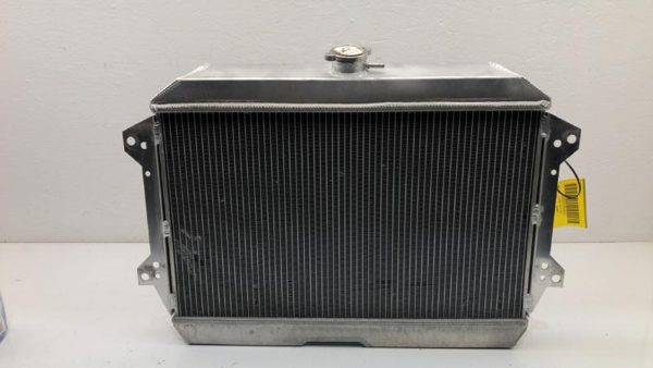 1970-1973 Nissan 240Z Aluminum Radiator Aftermarket 2.4L L24 4Sp Mt 21400E4101 — photo 13
