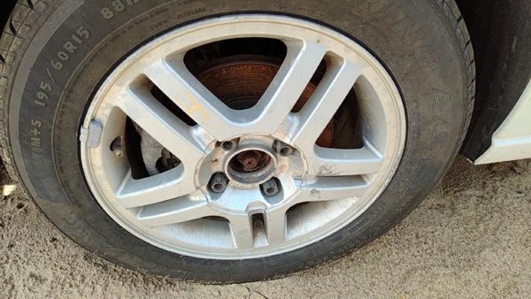 00-04 Focus Station Wagon 15' Aluminum Wheel Factory Rim 5 Double Spoke #4 — photo 4