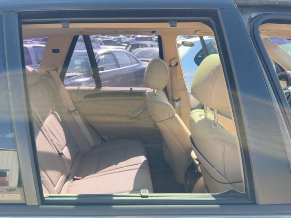 00-06 Bmw X5 Passenger Right Rear Side Window Door Glass Oem Back Privacy Tint — photo 1
