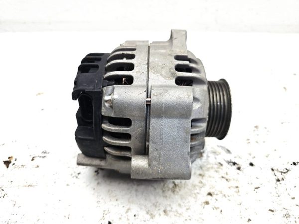 1994-1995 Chevy S10 Blazer Alternator 4.3L 10463632 — photo 1
