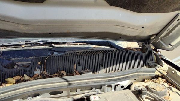 2005-2009 Chevy Equinox Driver Left Windshield Wiper Arm Oem Blade Lever — photo 3