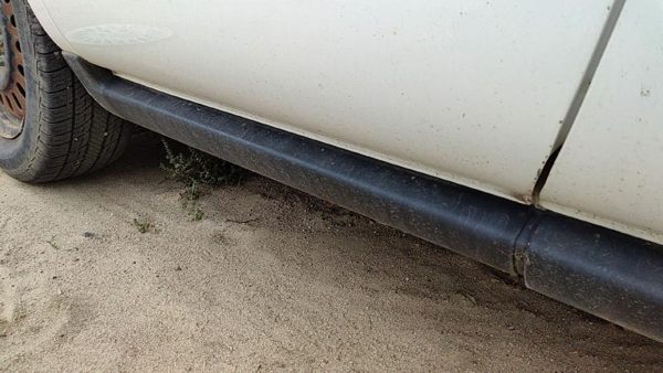 2005 Ford Taurus Rocker Moulding RH — photo 2