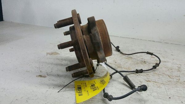 2006-2008 Dodge Ram 2500 Front Wheel Hub 8 Lug Cummins 05179955Aa — photo 4