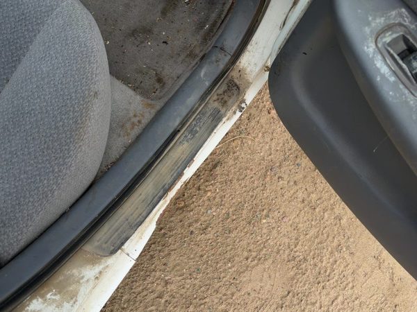 2000 Toyota Camry Passenger Right Rear Lower Sill Plate Step Trim Panel Oem Gray — photo 2