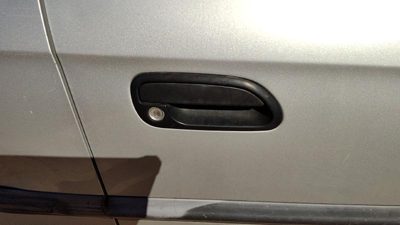 2000-2004 Subaru Legacy Passenger Right Front Outside Door Handle Oem