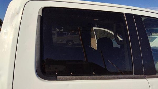 2004-2015 Nissan Titan Passenger Right Rear Side Window Door Glass Crew Cab Back — photo 1