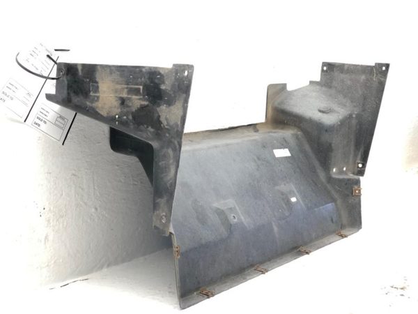 1986 Chevy Corvette C4 5.7L Radiator Front Duct Assembly Ram Air Inlet Shield — photo 6
