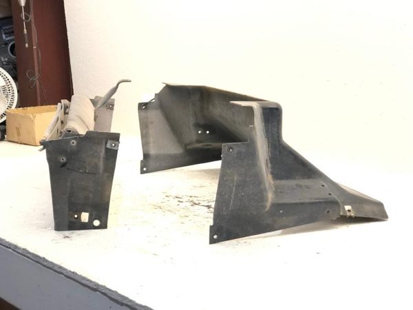 1986 Chevy Corvette C4 5.7L Radiator Front Duct Assembly Ram Air Inlet Shield — photo 18