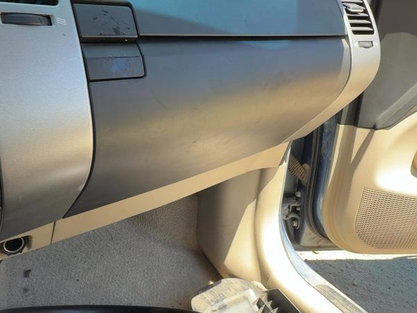 2005 Toyota Prius Glove Box Assembly Complete Door With Latch Oem Tan 08 — photo 1