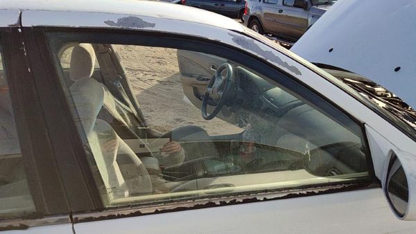 2000-2006 Nissan Sentra Passenger Right Front Side Window Door Glass Oem — photo 3