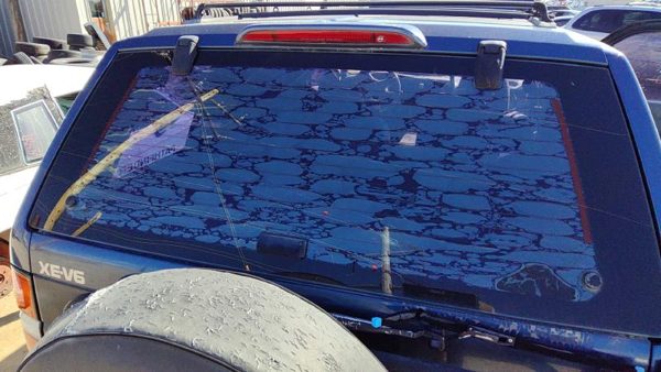 1987-95 Nissan Pathfinder Back Glass Rear Window Oem Lift Gate Glass 9031241G00 — photo 4