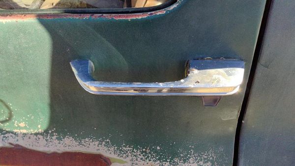1973-1987 Silverado C10 Driver Left Front Outside Door Handle Oem — photo 1