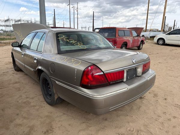2002 Mercury Grand Marquis Radiator 4.6L — photo 5