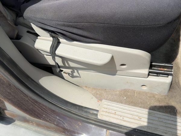 2006 Chevy Equinox Passenger Right Side Seat Trim Panel Oem Light Gray 14B — photo 4