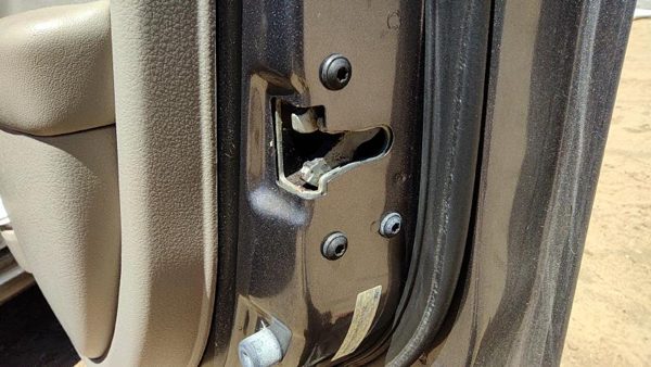 2006-2012 Ford Fusion Passenger Right Front Door Latch With Rods/Cables Oem — photo 3