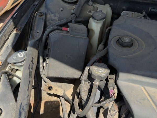 08-11 Chevy Impala Engine Fuse Box Power Distribution Panel Oem 3.9L Fog Lamps — photo 1