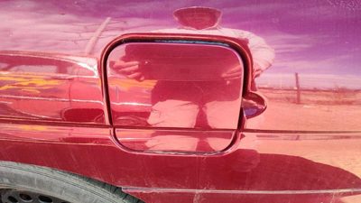 1995-2001 Chevy Lumina Fuel Tank Door With Hinge Gas Lid Oem Filler Red 10260156
