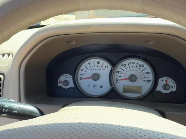 05-07 Ford Escape Trim Bezel Around Speedometer Oem Dash Surround Panel Tan Ah — photo 1