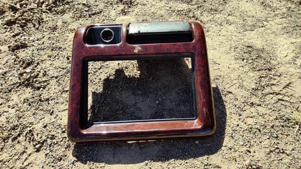 1998-2002 Honda Passport Trim Bezel Around Radio Surround Dash Panel Oem — photo 4